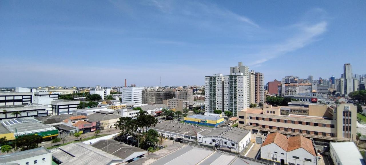 Estudio Aconchegante No Centro De Curitiba - Ar Condicio E Localizacao Perfeita! Exterior foto